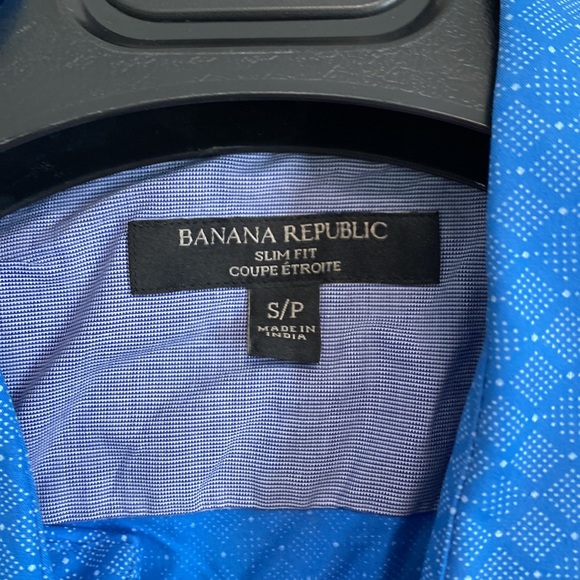 Men’s Banana Republic Button-Down - Picture 4 of 8